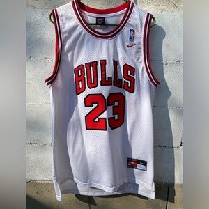 Micheal Jordan Chicago bulls jersey